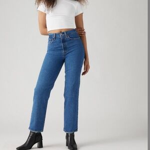 Levi's Women's Classic Blue Straight Leg Jeans